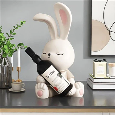 Hase Weinhalter Statue